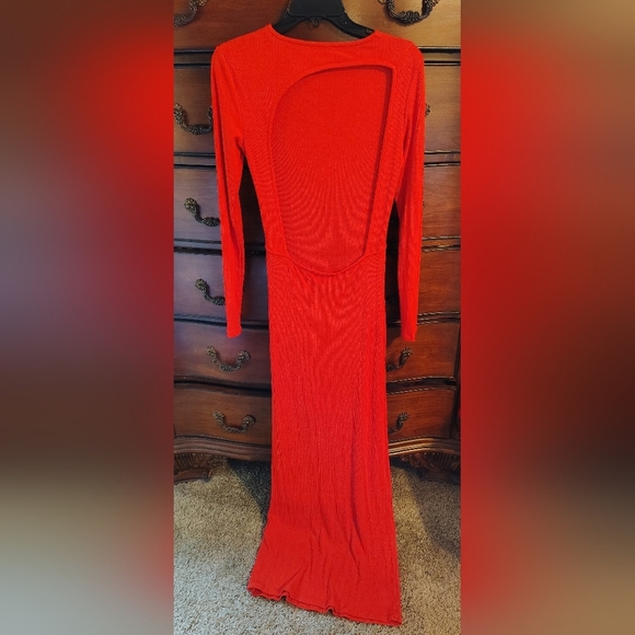 NA KD Red Open Back Long Sleeve Ribbed Dress Sz Small - Picture 3 of 4